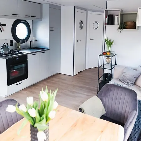 Hausboot-Suite - Grand Plaisir Apartment *