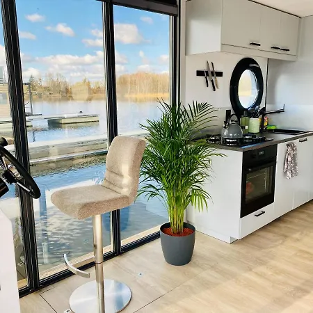 Apartment Hausboot-Suite - Grand Plaisir Zehdenick